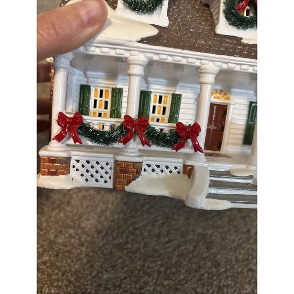 Dept. 56 Snow Village Colonial Revival - Picture 5 of 10